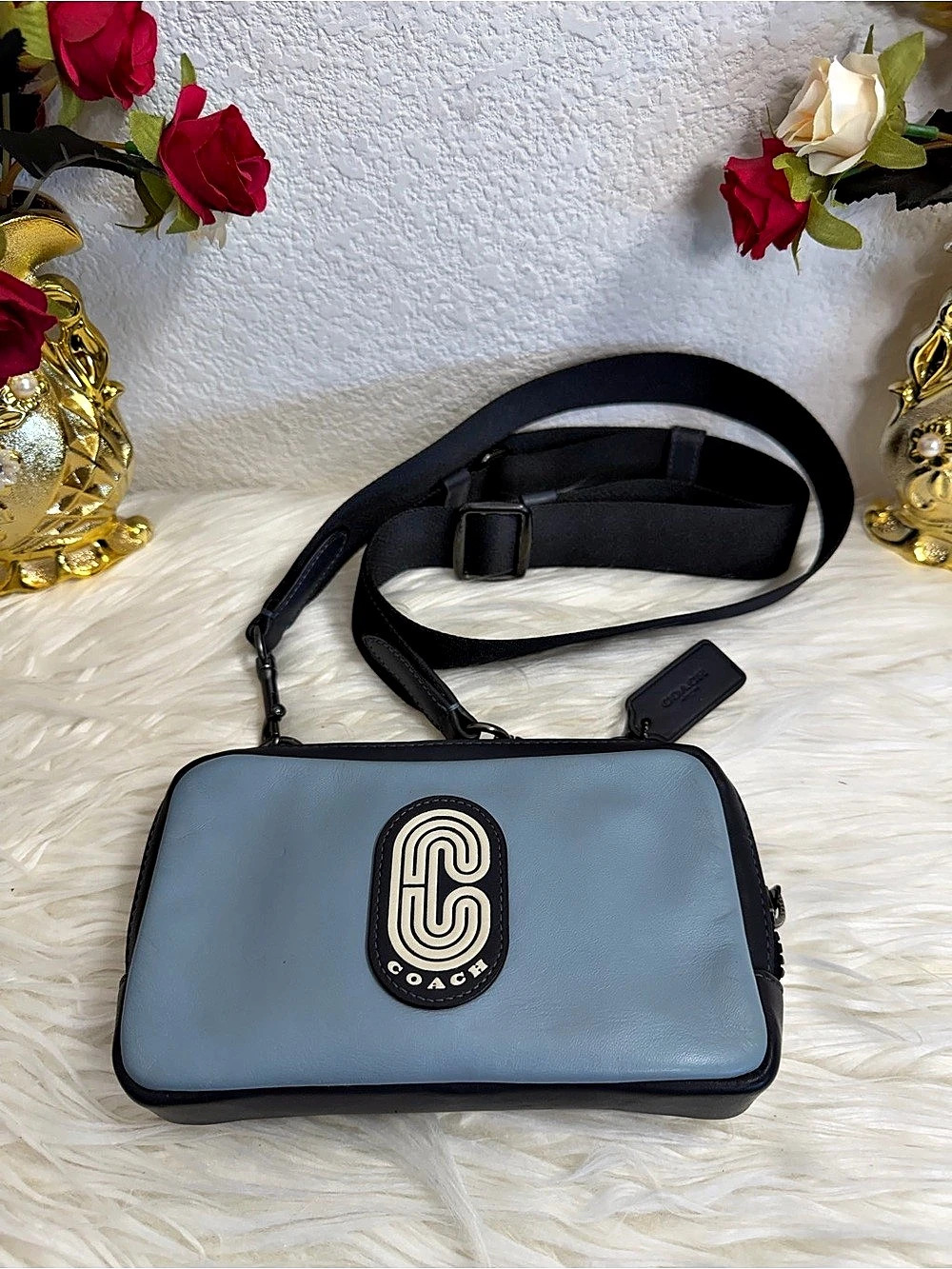 2022 Coach Carrier Phone Mini Camera Bag With Coach Patch Size: 7.5”Wx4.5”Hx1.75